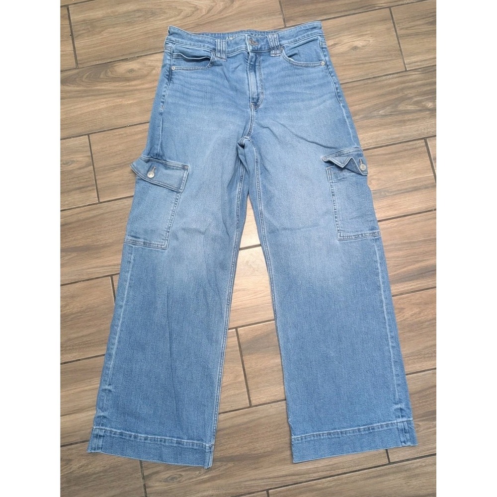 American Eagle Stretch Wide Leg Cargo Jeans Women's S 10 Regular Light Blue